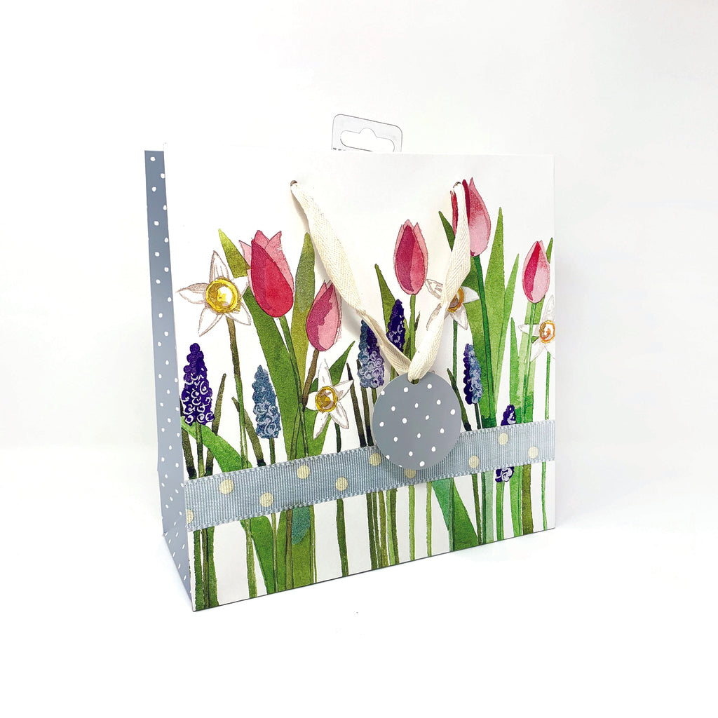 SPRING FLOWERS MEDIUM GIFTBAG MB28